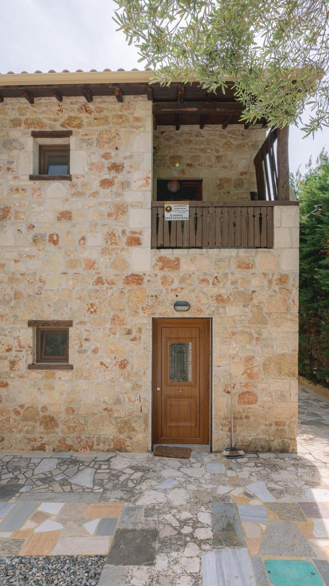 Stone Made Private Pool Villas Kriopigi Oda fotoğraf